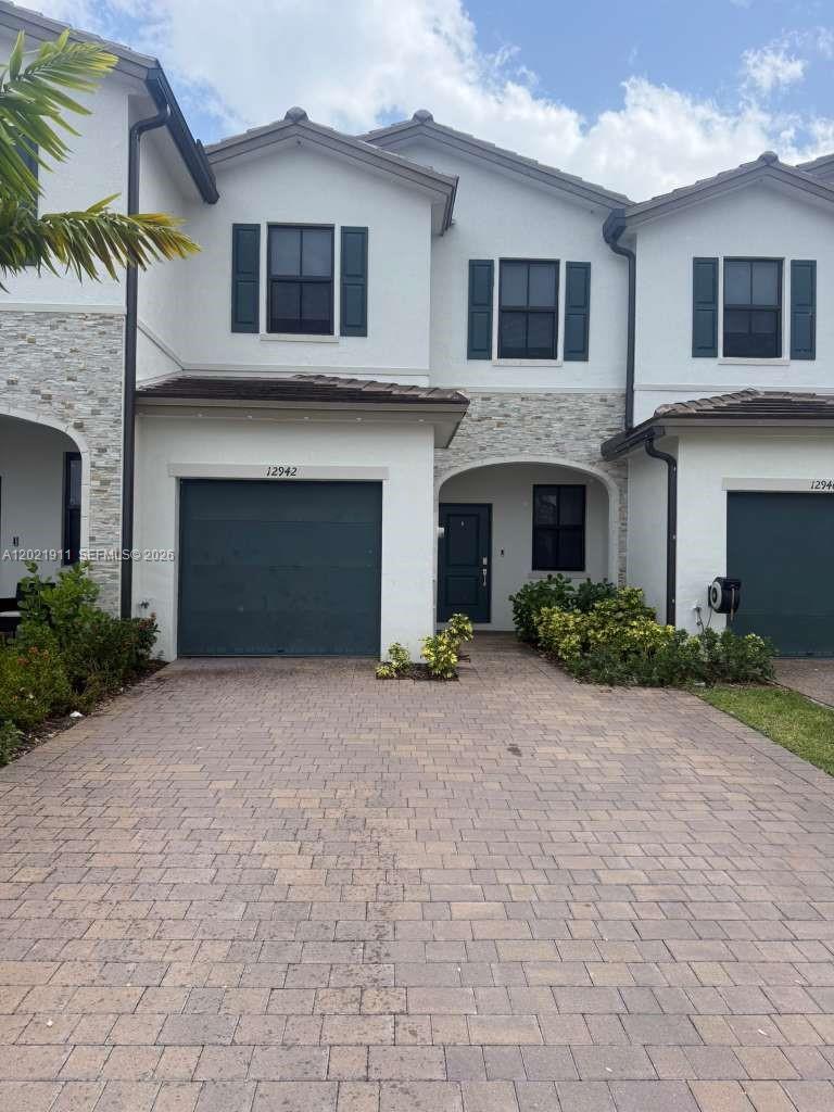Property photo # 0