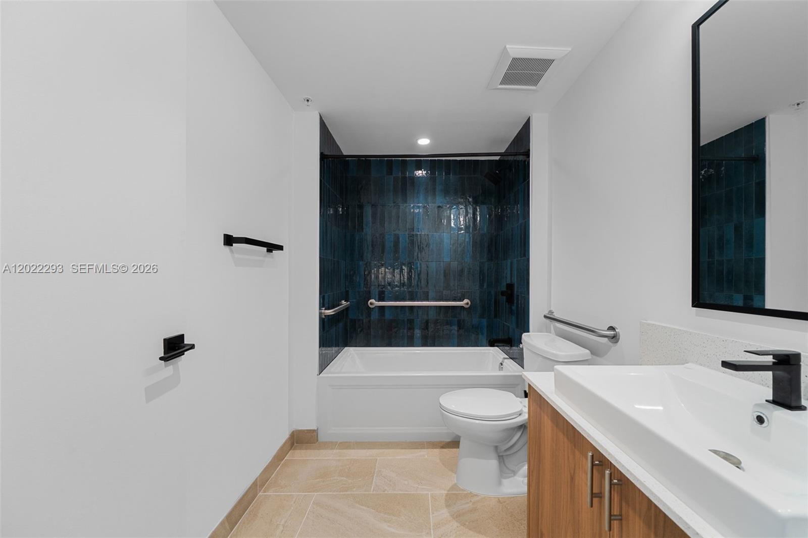 Property photo # 4