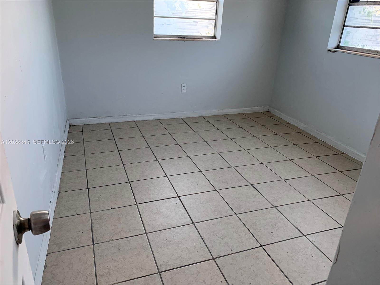 Property photo # 9