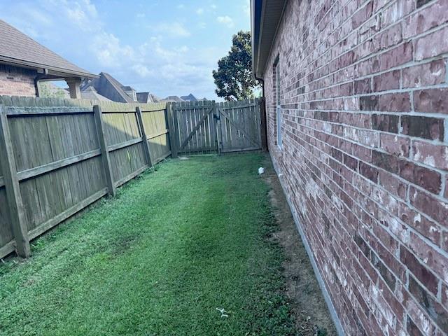 Homes for sale in Thibodaux, LA | 2510 George Dr, Thibodaux, LA 70301 | MLS# 2559027