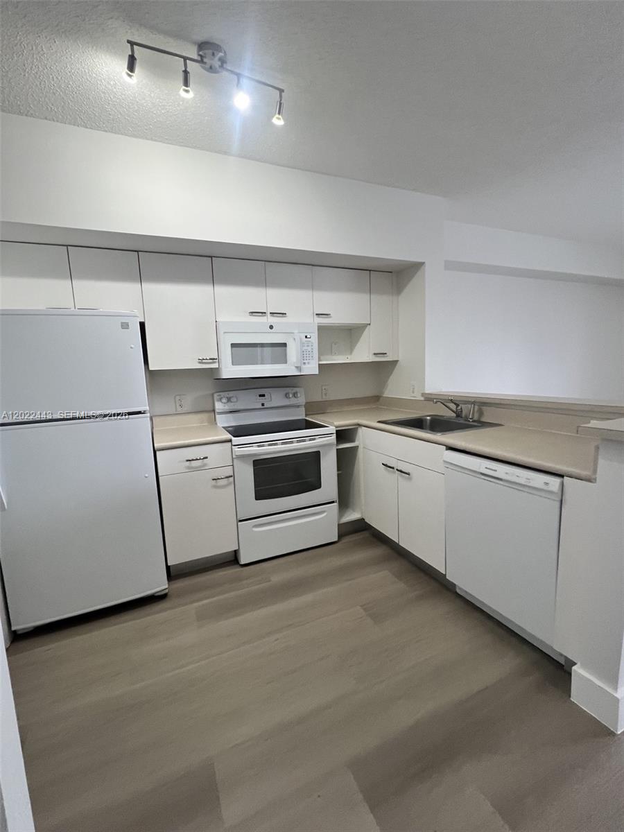 Property photo # 3