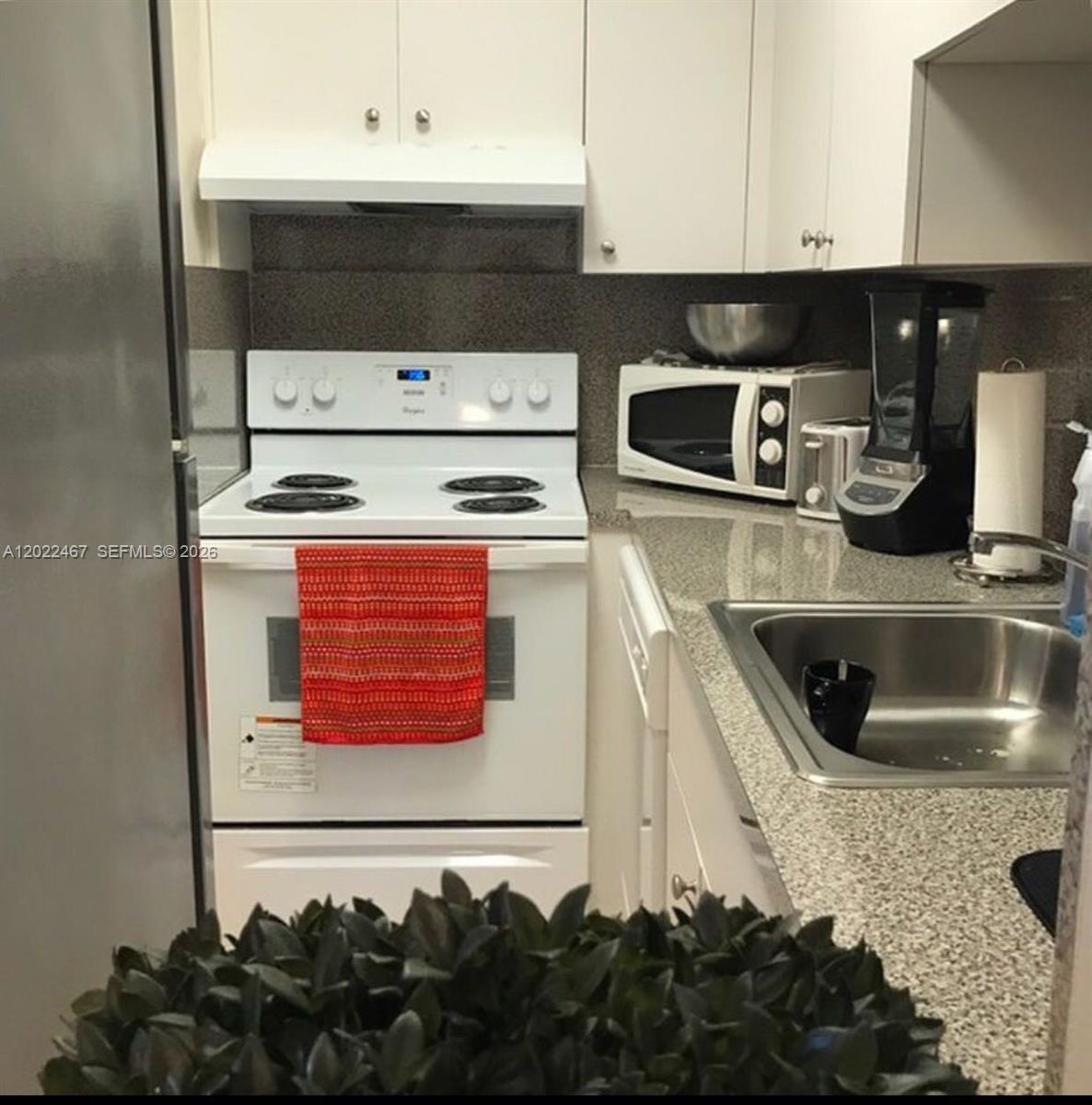 Property photo # 6