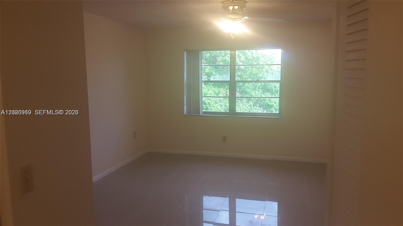 Heritage Circle Condo