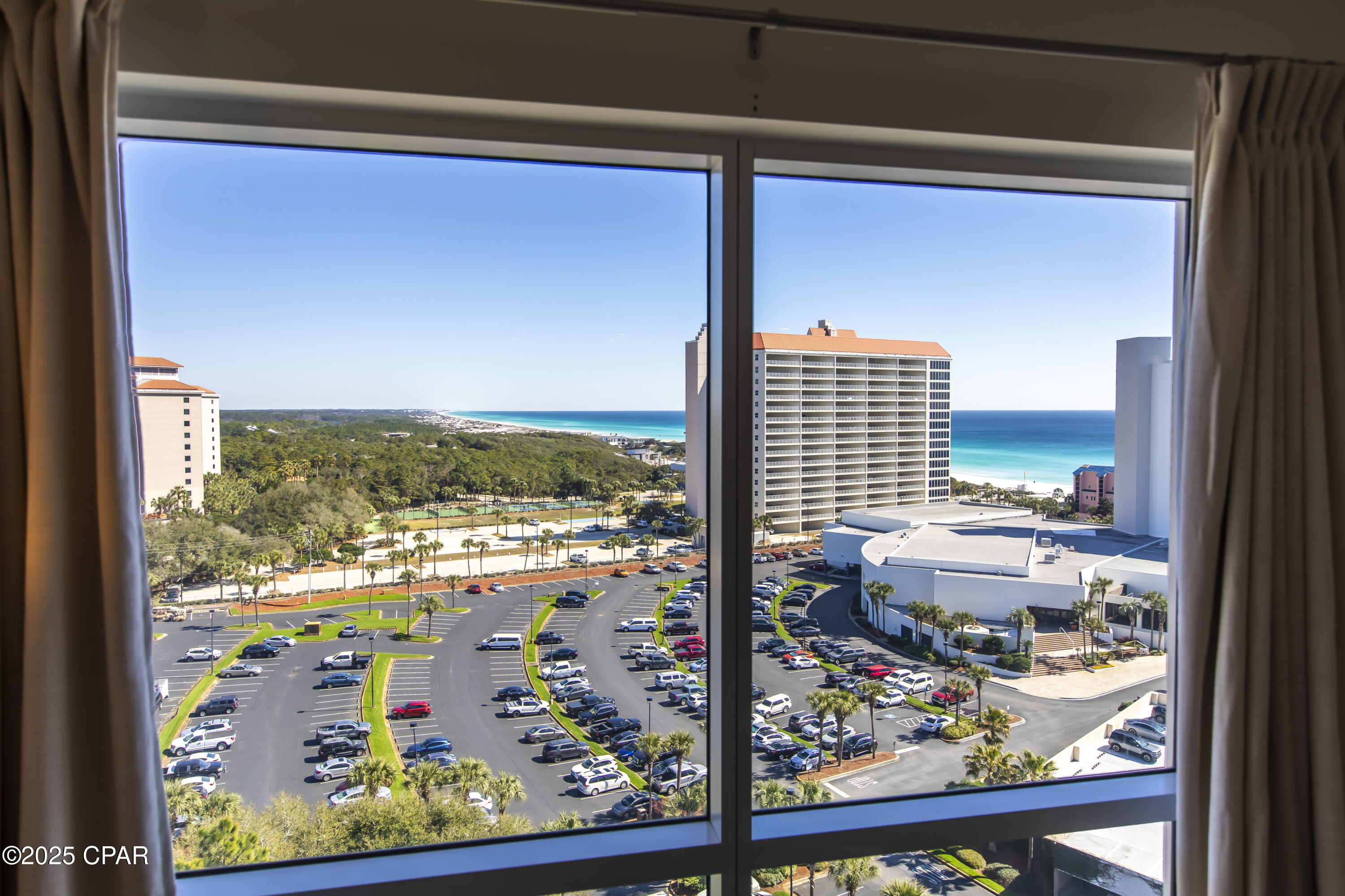 Homes for sale in Miramar Beach, FL | 5002 S Sandestin Boulevard, Miramar Beach, FL 32550 | Houzeo