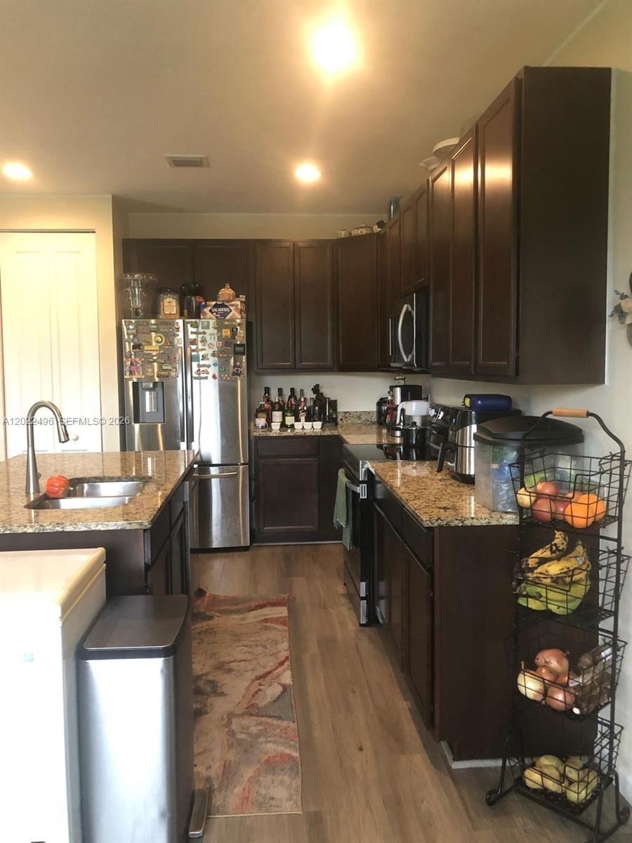 Property photo # 2