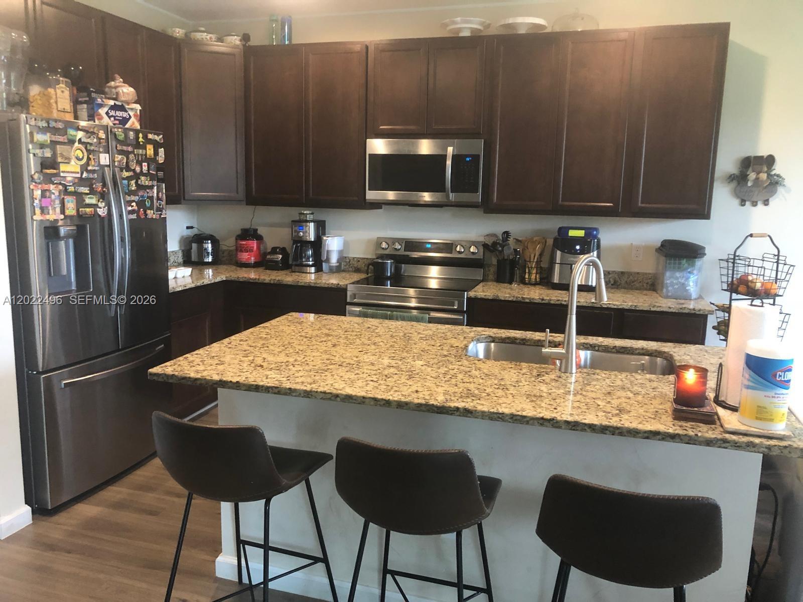 Property photo # 4