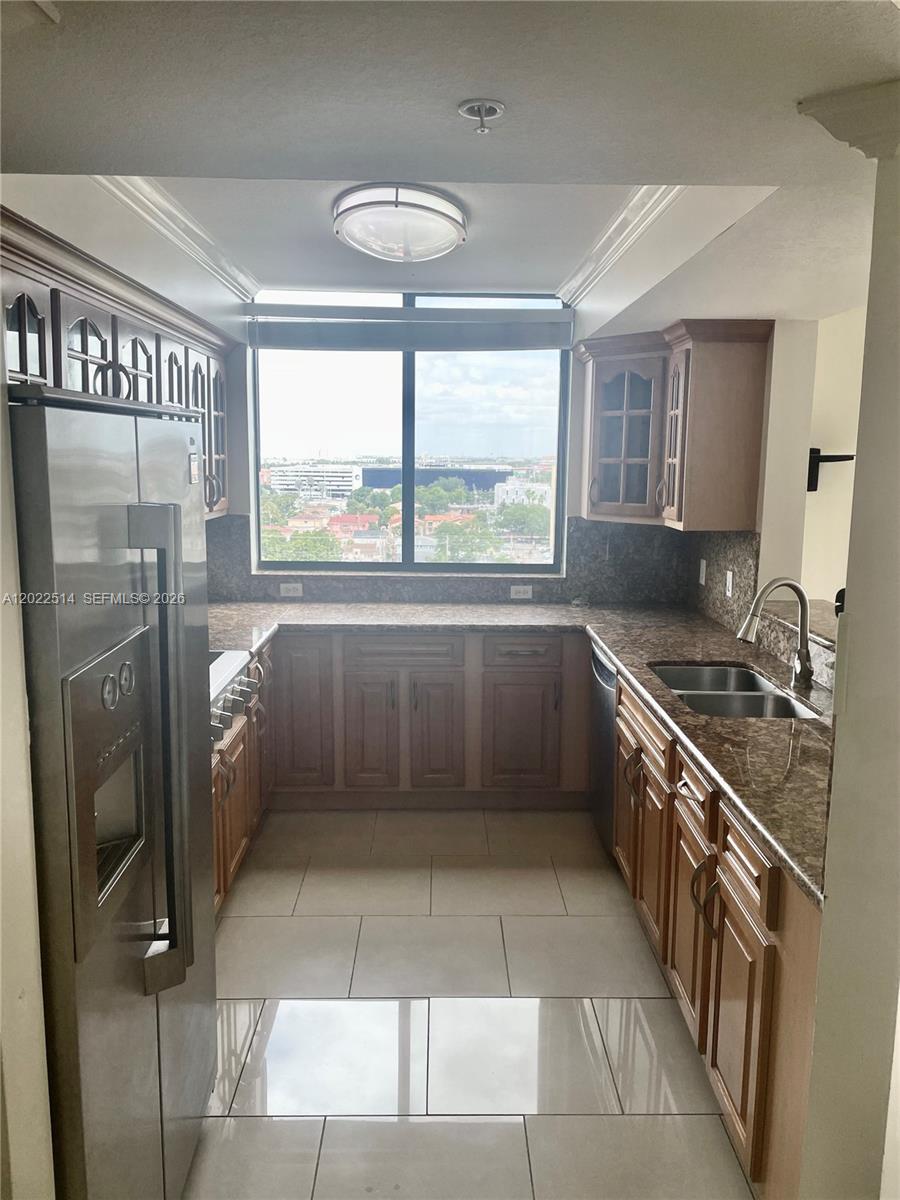 Property photo # 2