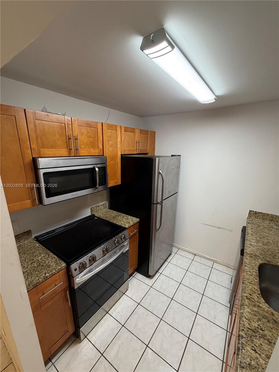 Property photo # 8