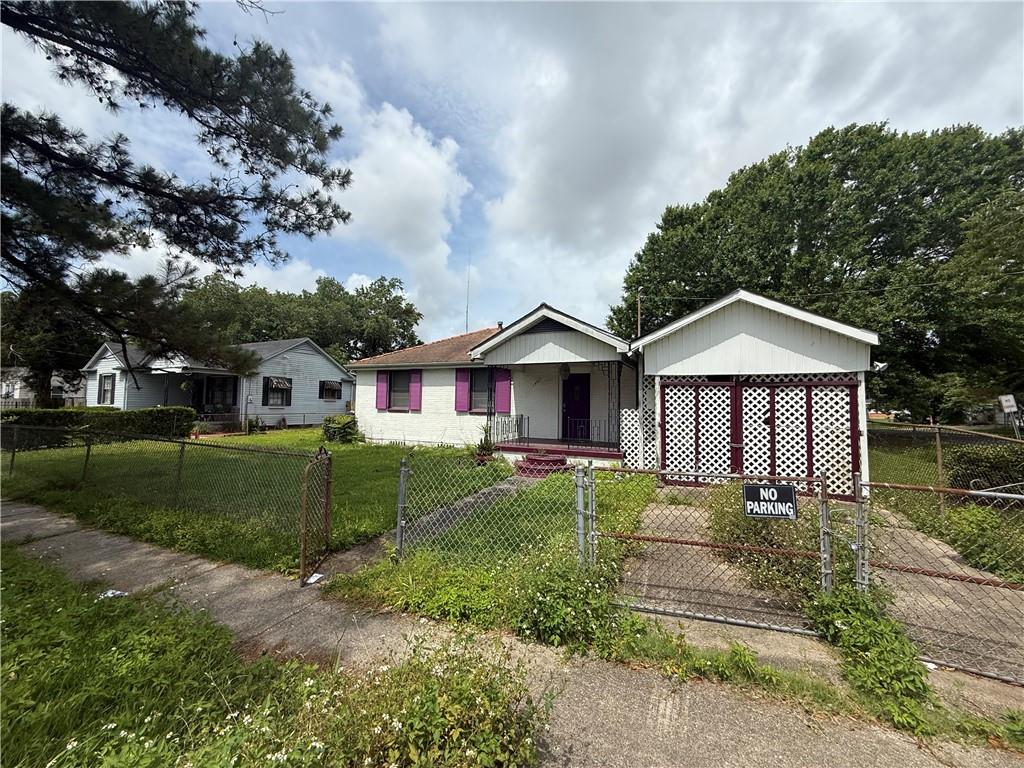 Homes for sale in New Orleans, LA | 1401 Shirley Dr, New Orleans, LA 70114 | MLS# 2559130