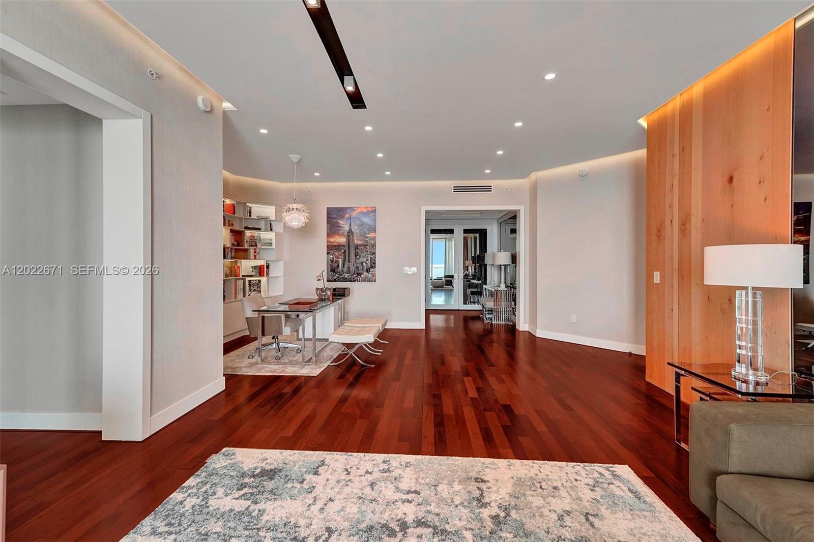 Property photo # 9