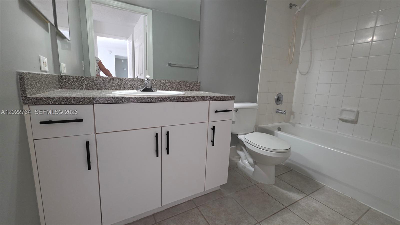 Property photo # 3