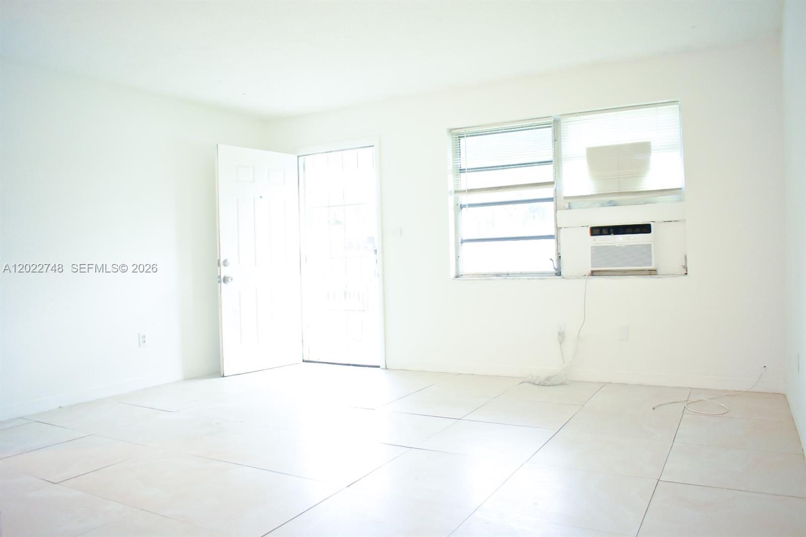 Property photo # 0