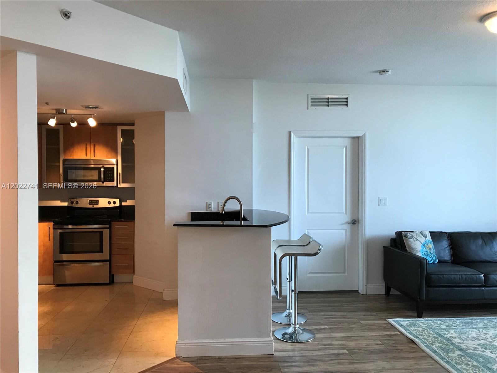 Property photo # 2