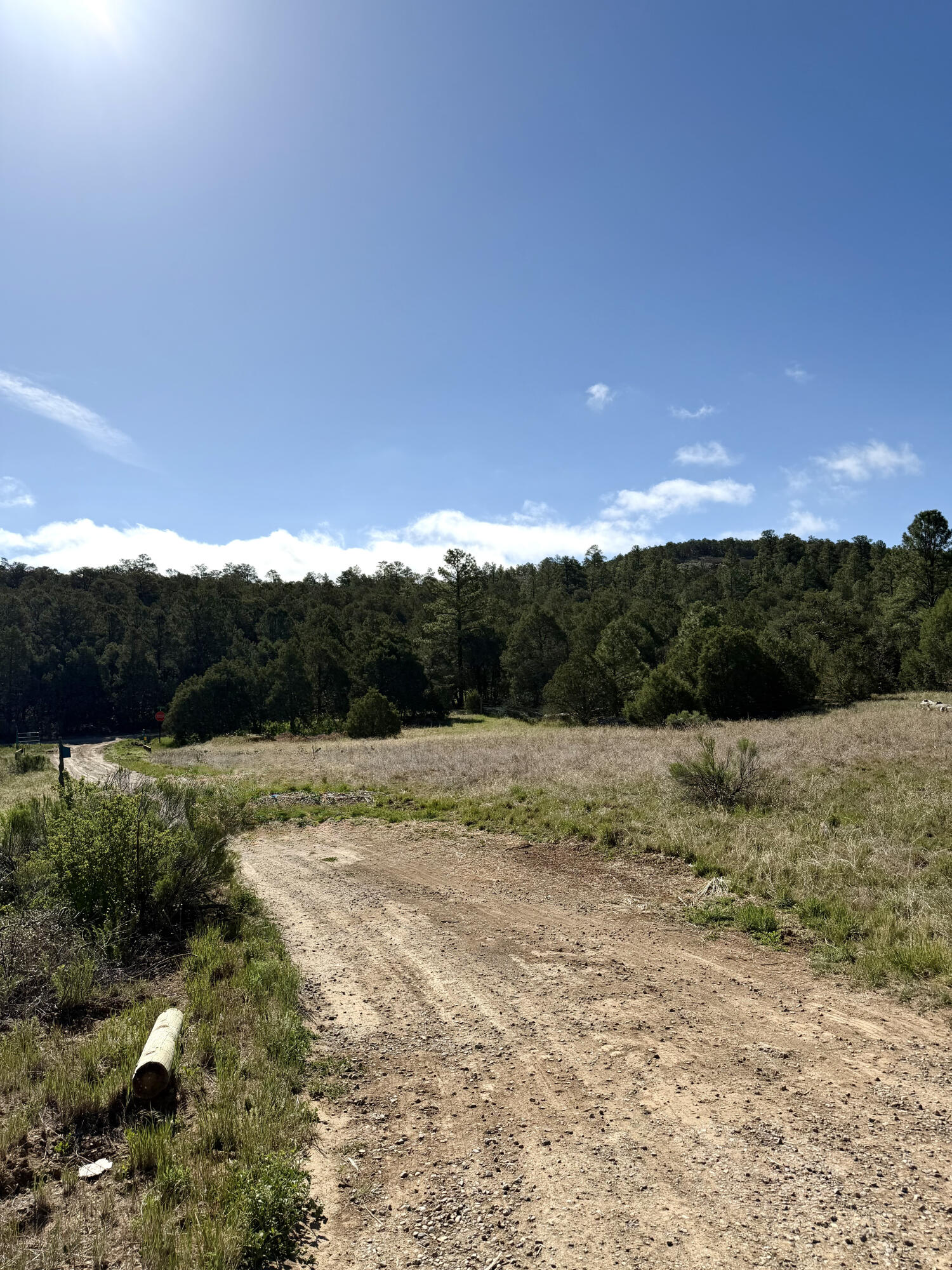 Photo 1 of Sale Pending at 7 Moots Ct, Tijeras, NM 87059 | MLS# 1103911 | Listing updated on 2026-09-10