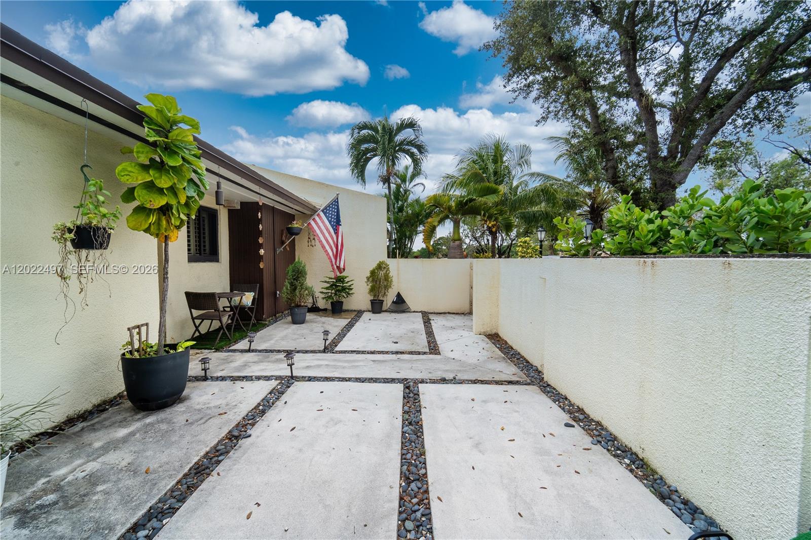 Property photo # 9