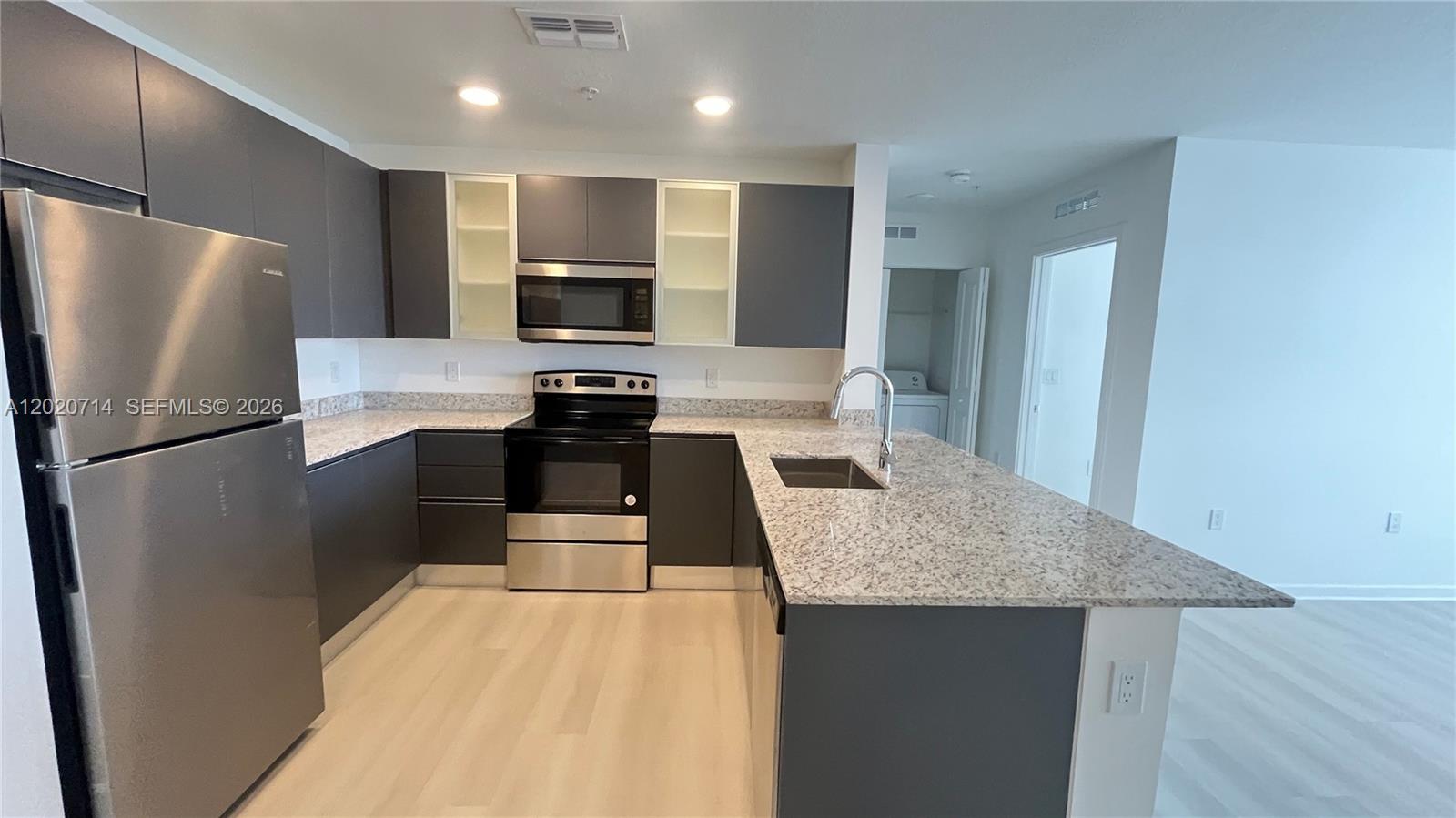 Property photo # 2