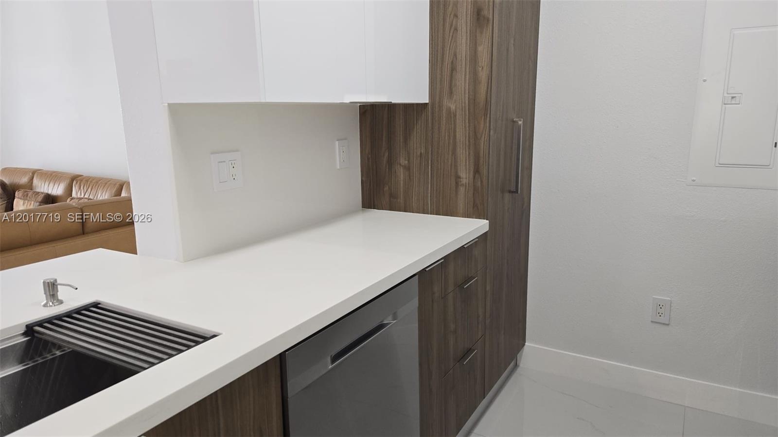 Property photo # 8