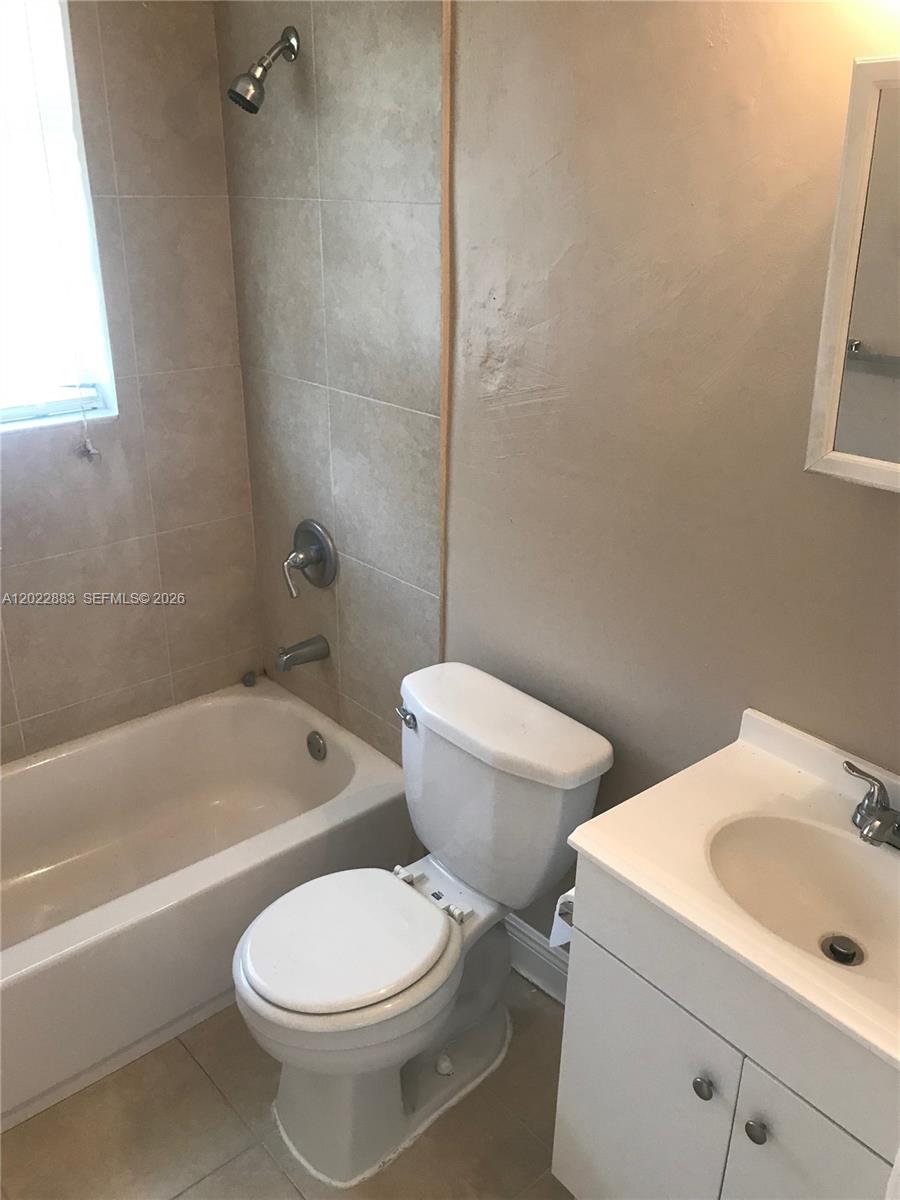 Property photo # 4