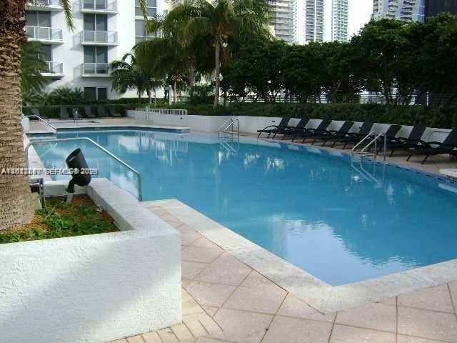 Property photo # 8