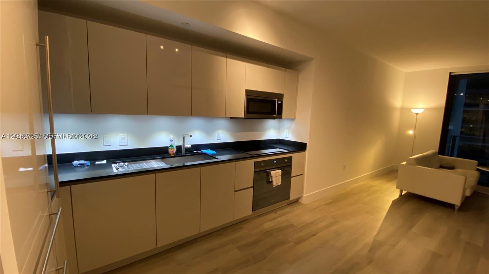 1010 Brickell Condo