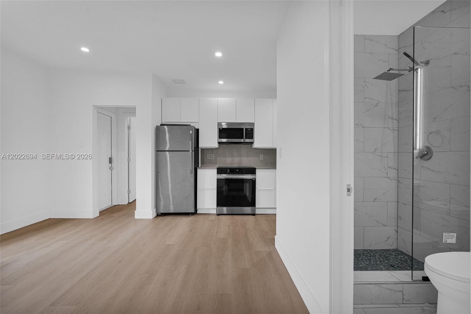 Property photo # 6