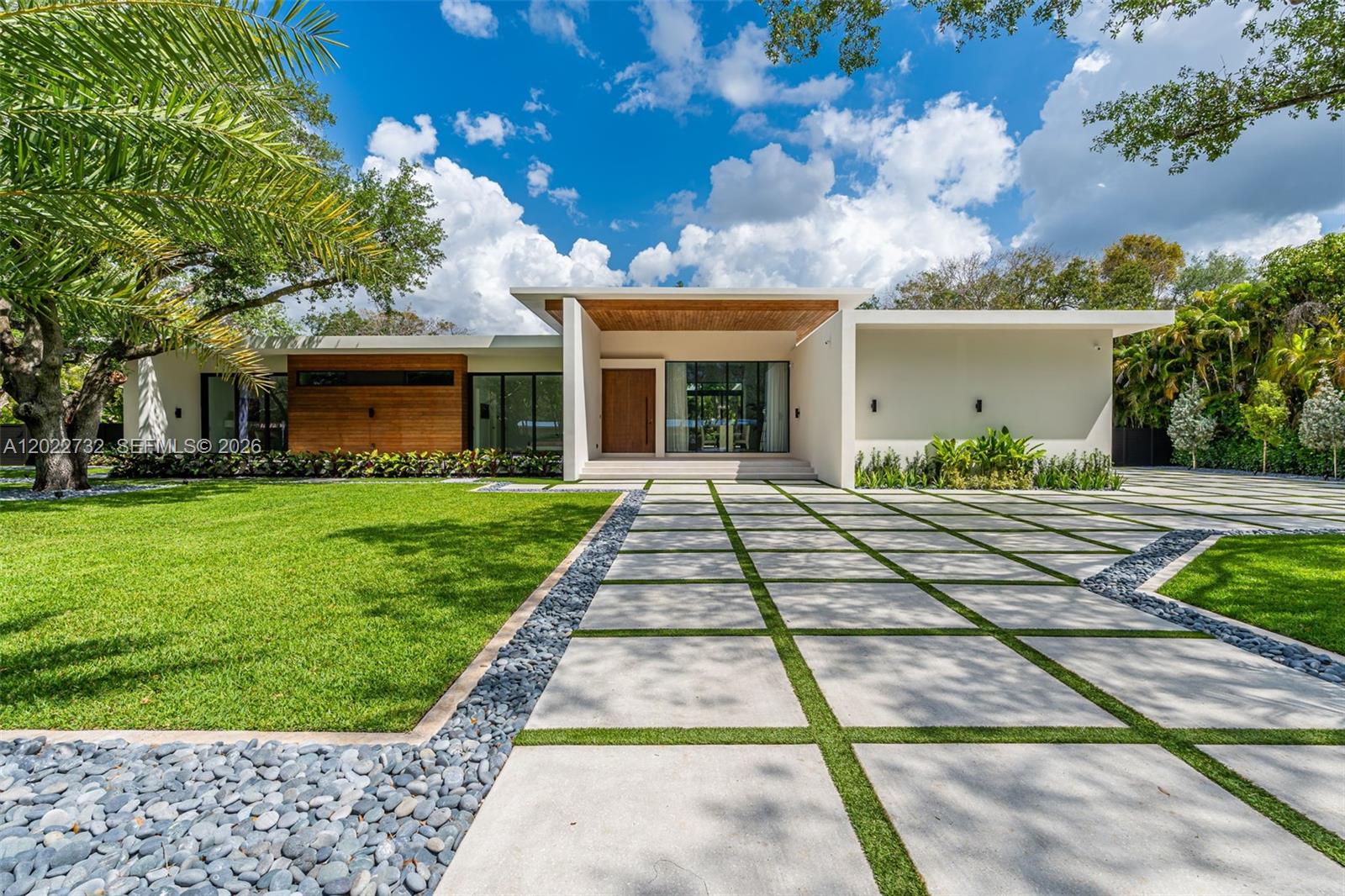 Pine Tree Estates