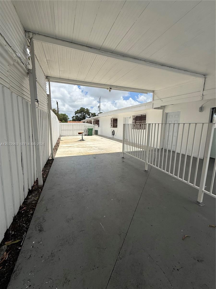 Property photo # 0