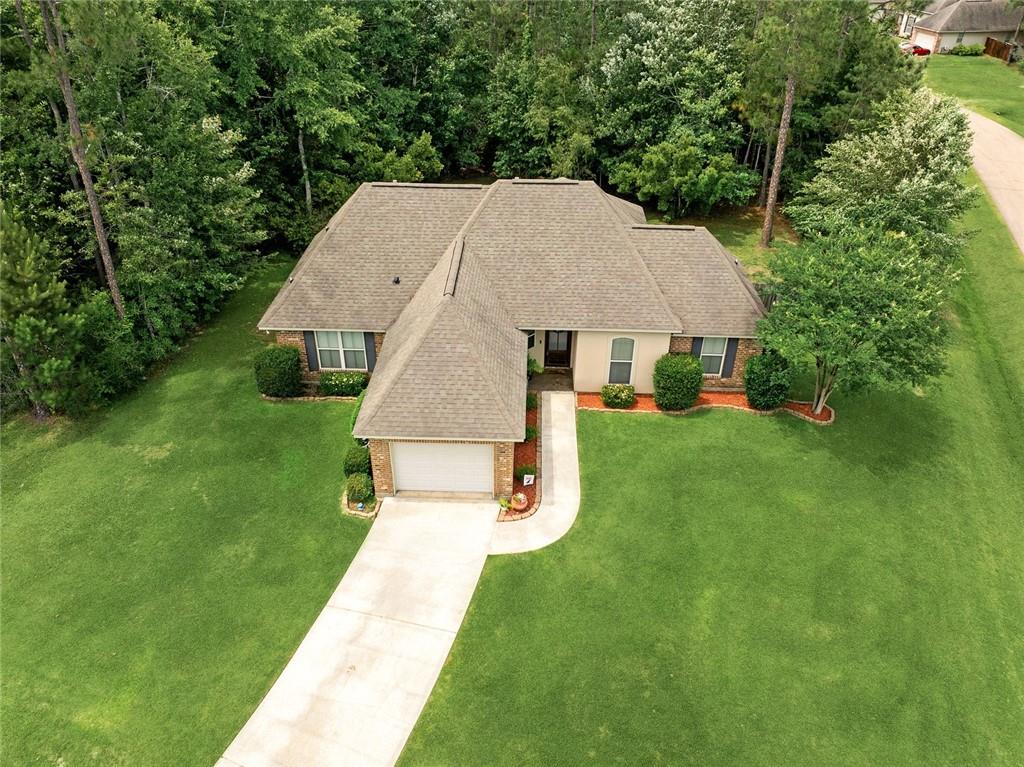 Homes for sale in Covington, LA | 800 Signet Ct, Covington, LA 70435 | MLS# 2557921