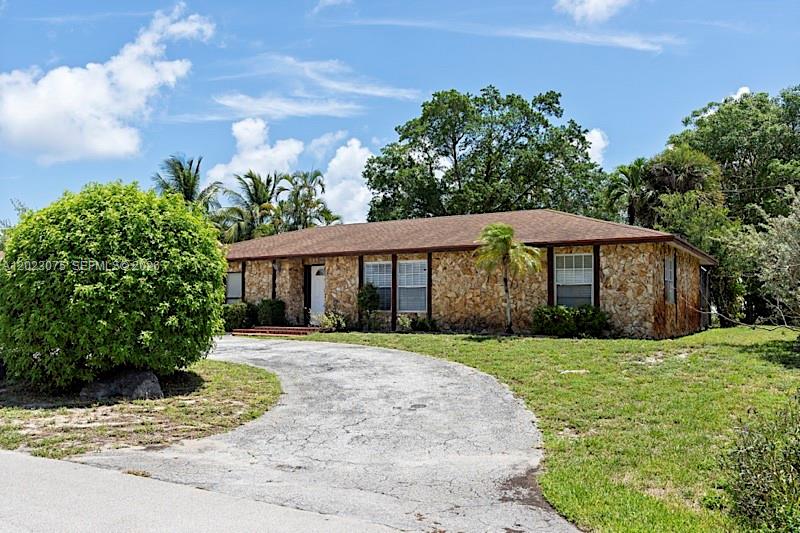 Property photo # 0