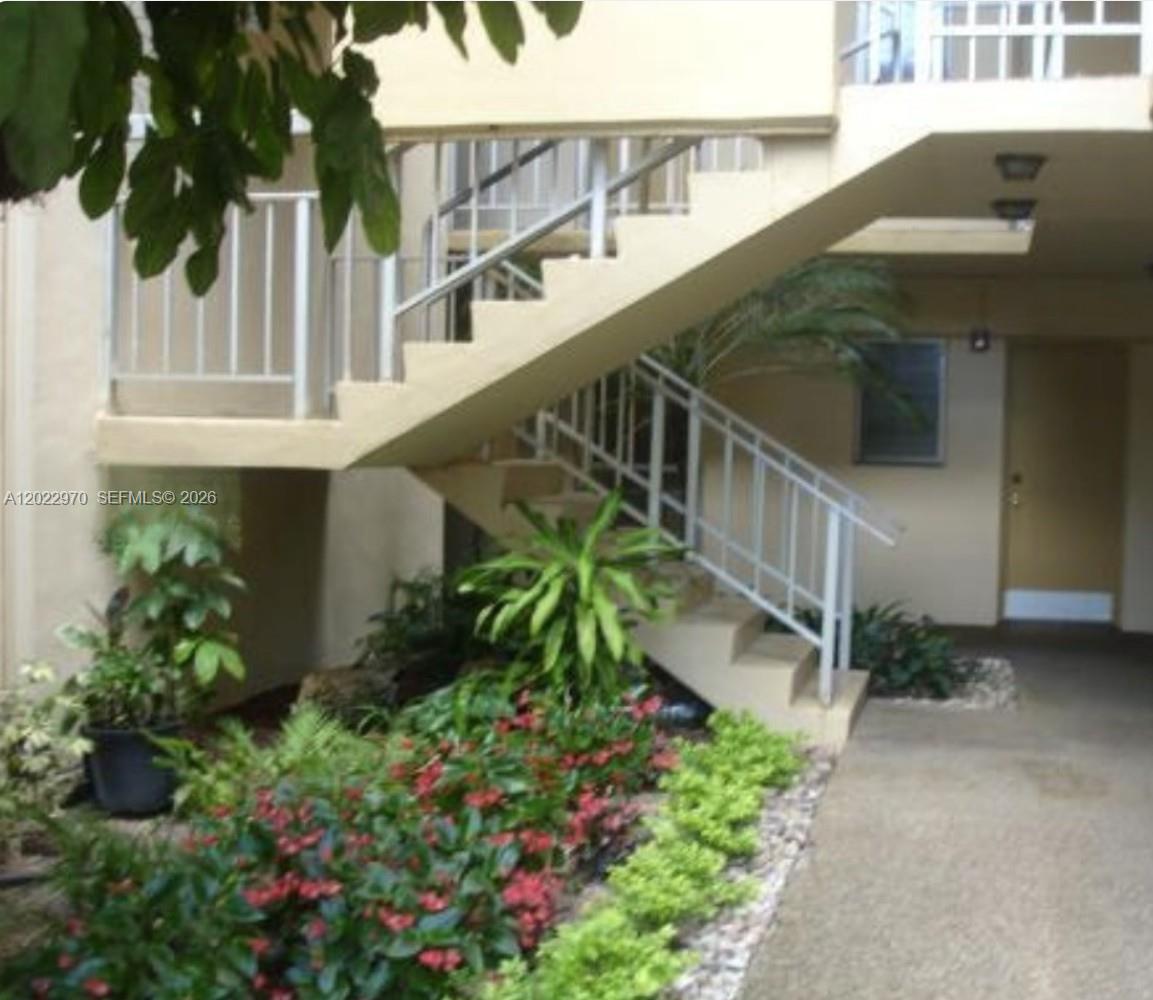 Property photo # 6