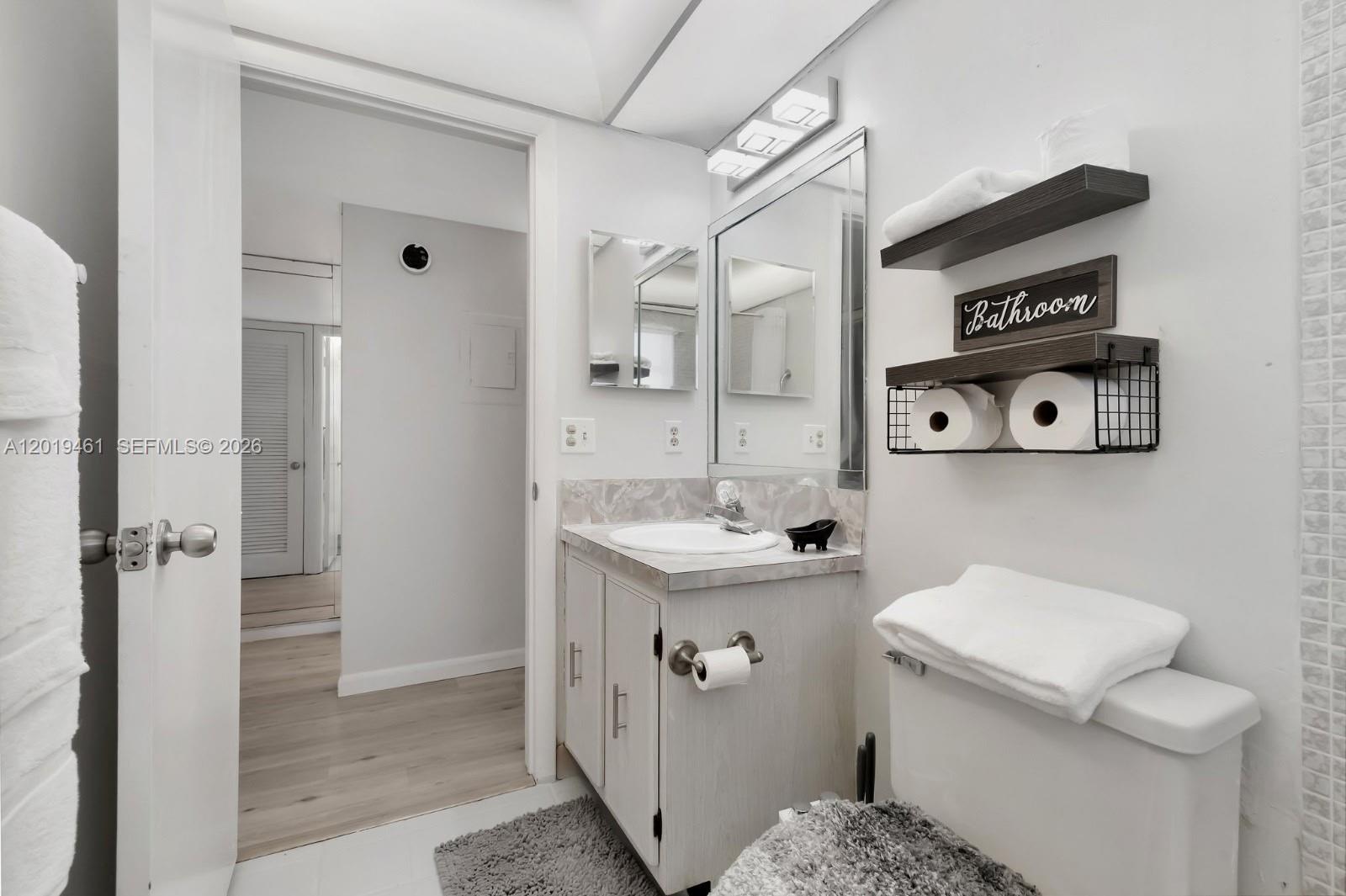 Property photo # 6