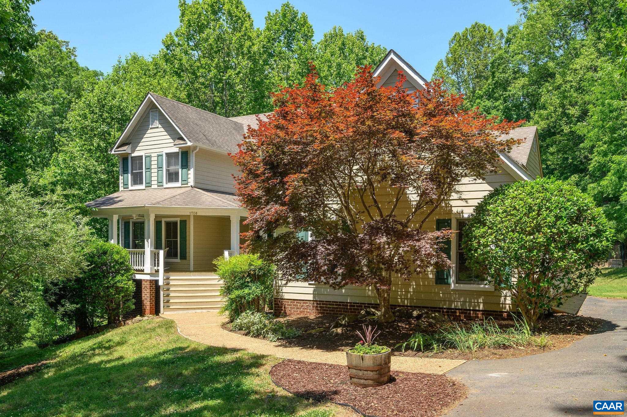 1708 WRIGHT LN, Charlottesville, VA 22911