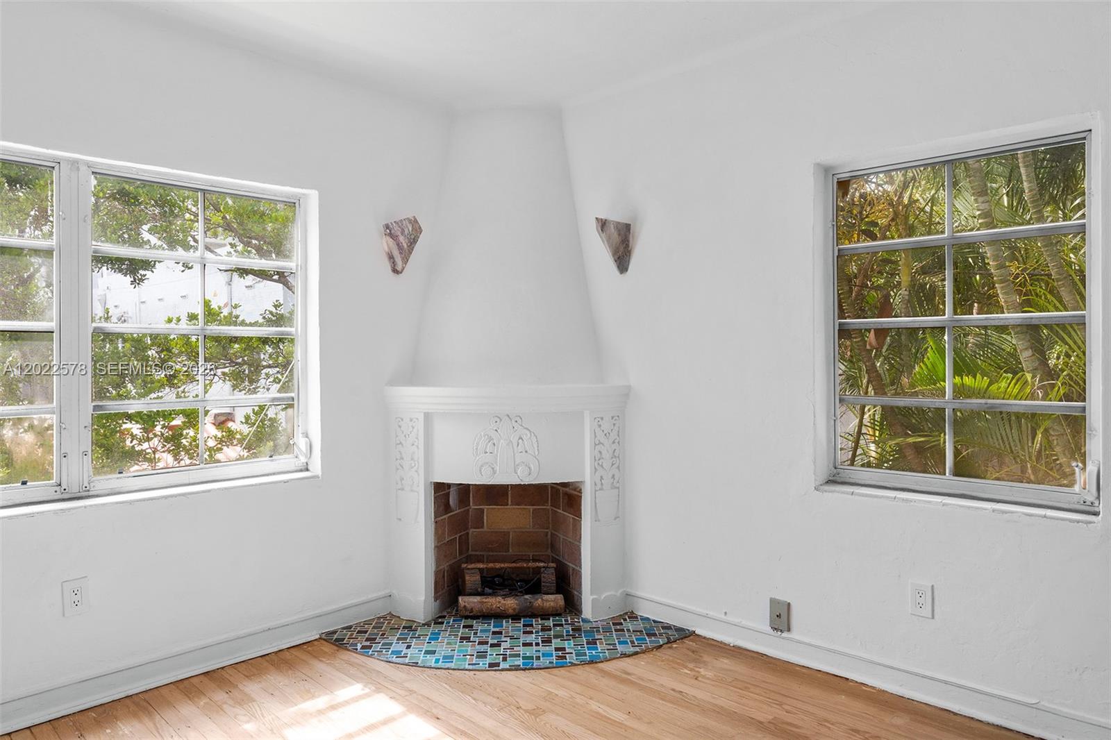 Espanola Court Condo