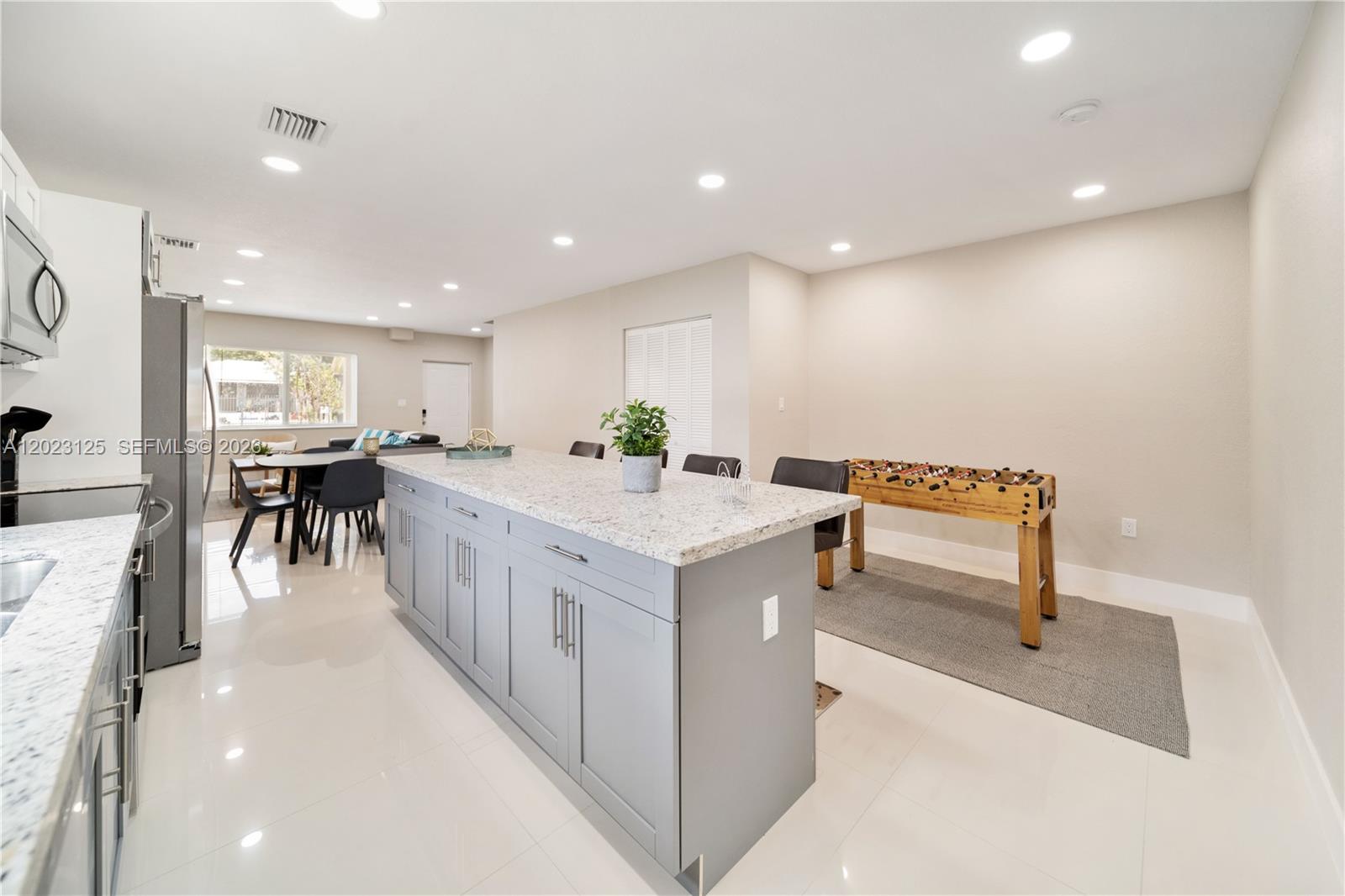 Property photo # 4