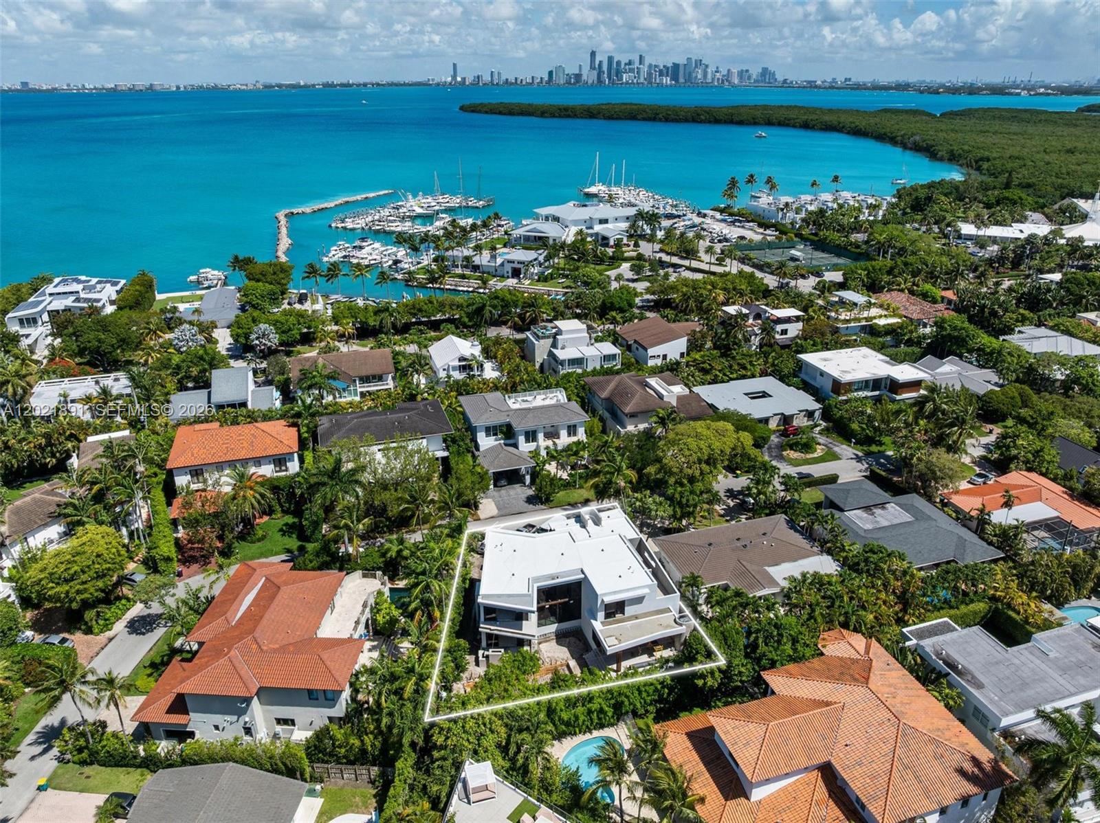 Tropical Isle Homes Sub 4