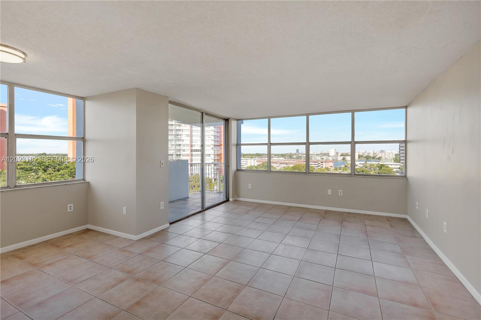 Property photo # 0