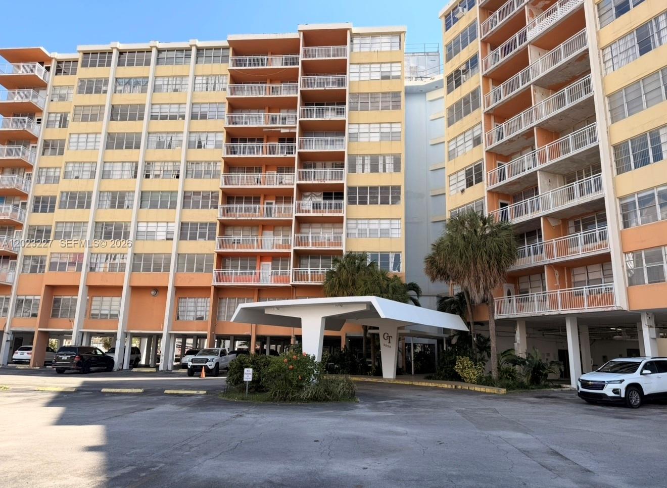 Crestview Towers Condo