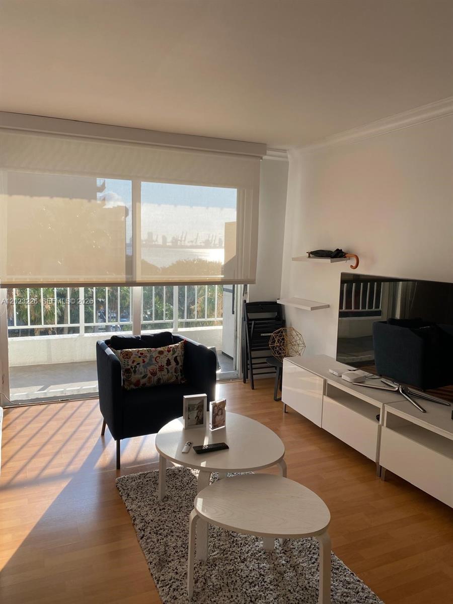 Property photo # 8