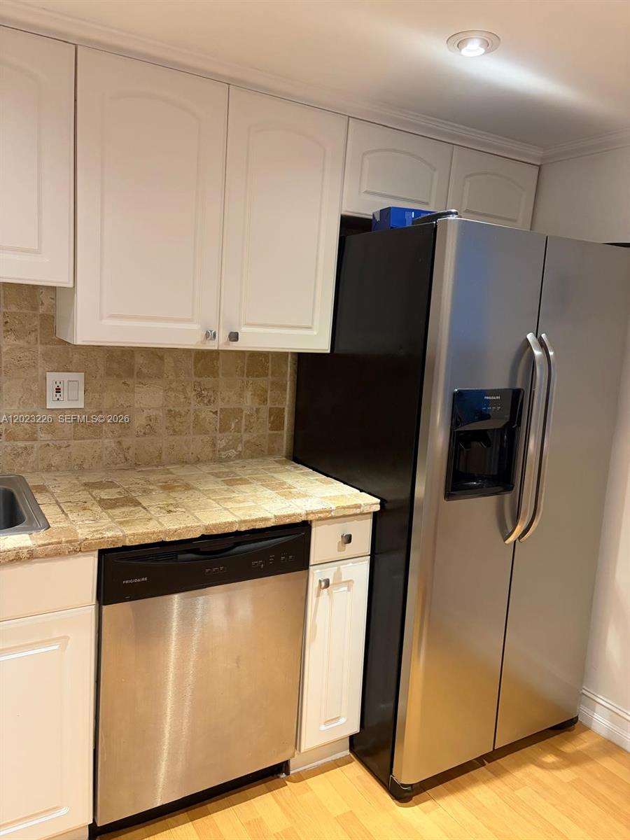 Property photo # 4