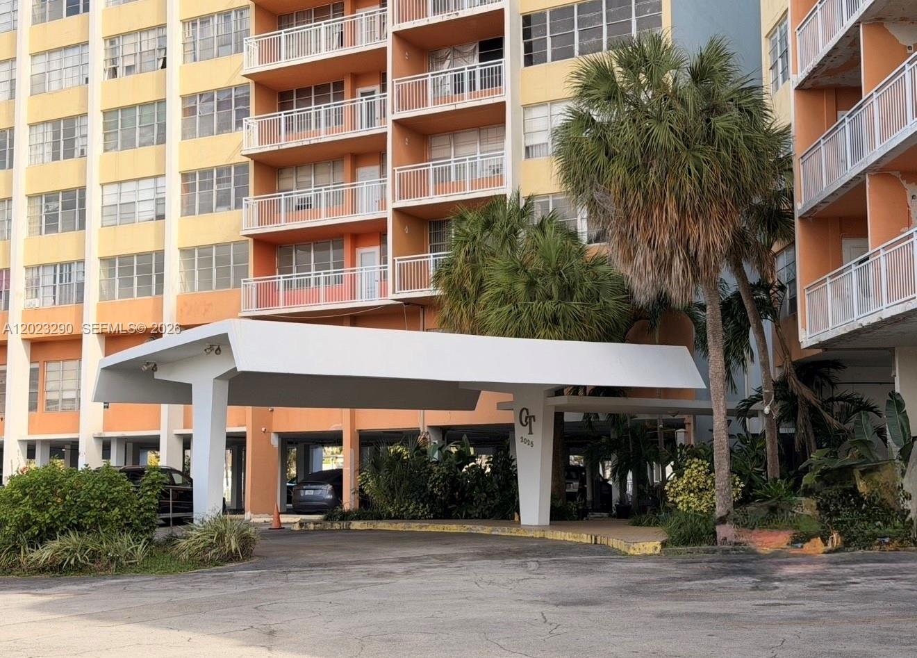 Crestview Towers Condo