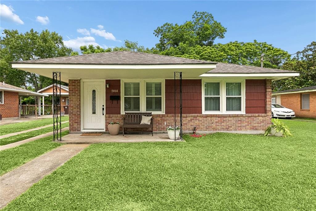 Photo 2 of Single family home for sale at 2014 Ellen Park Pl, New Orleans, LA 70131 | MLS# 2559254 | Listing updated on 2026-09-09