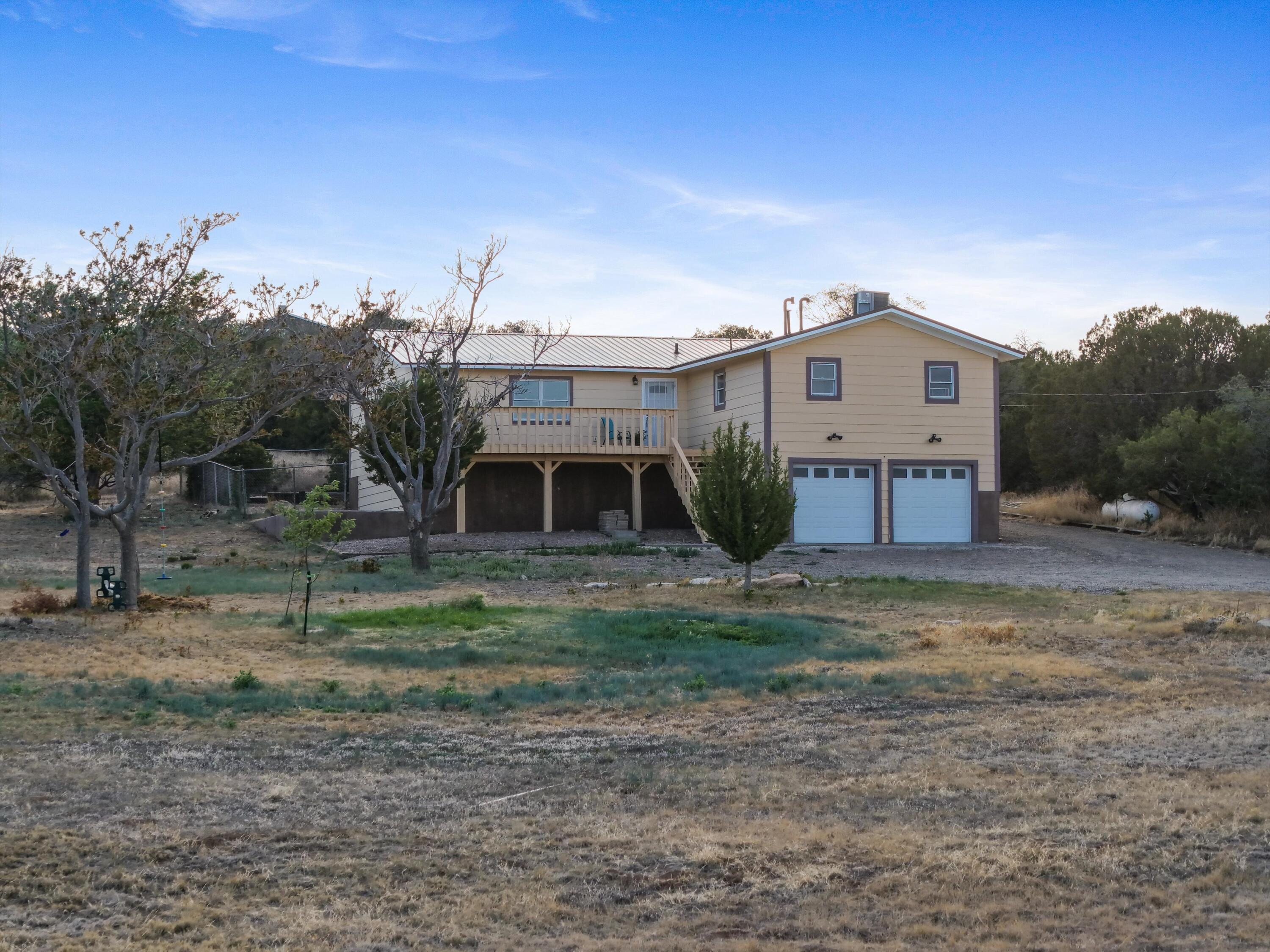 Homes for sale in Edgewood, NM | 13 Southwood Dr, Edgewood, NM 87015 | MLS# 1103977