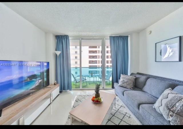 Sian Ocean Residences Con