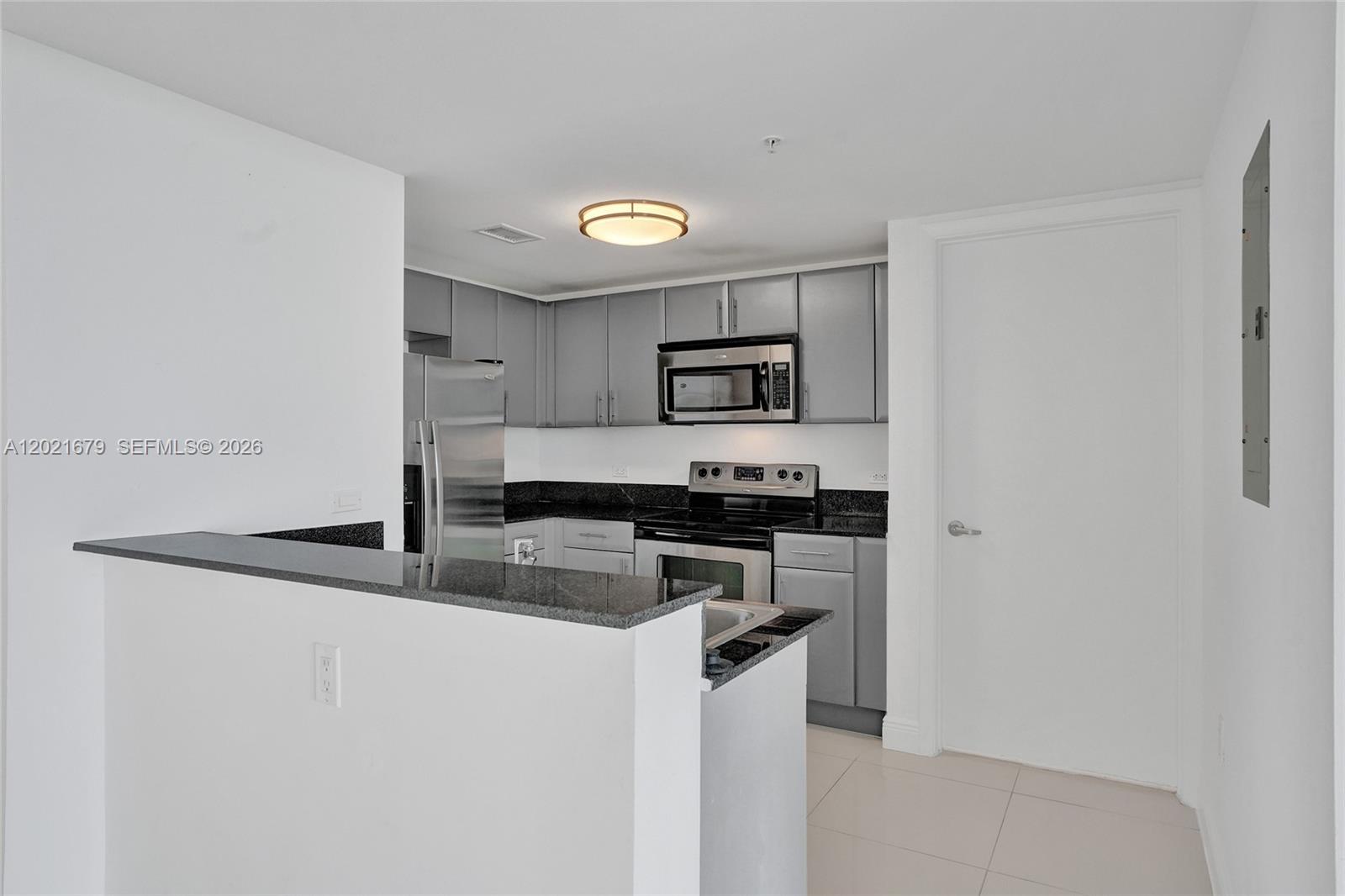 Property photo # 6