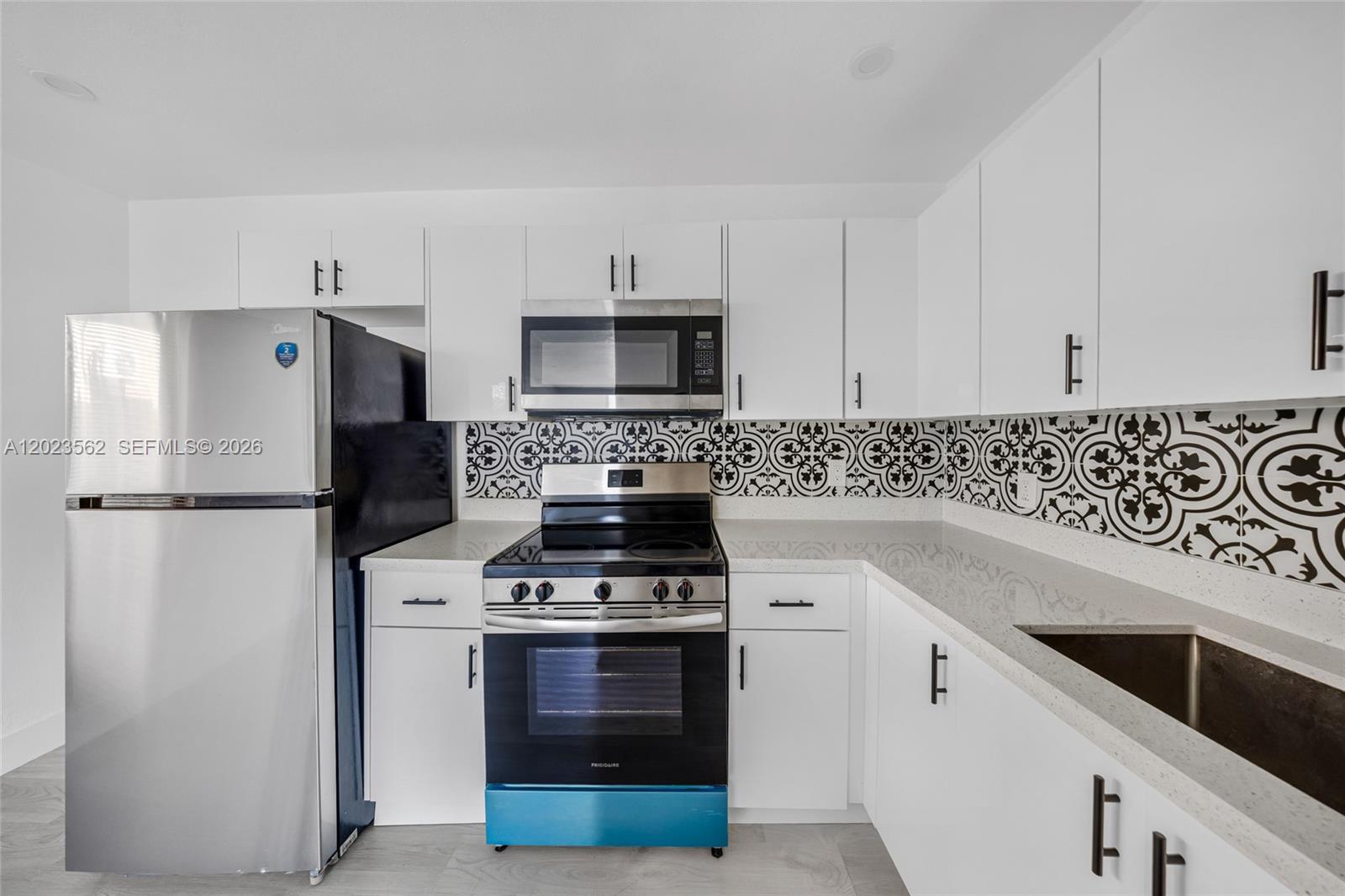 Property photo # 2