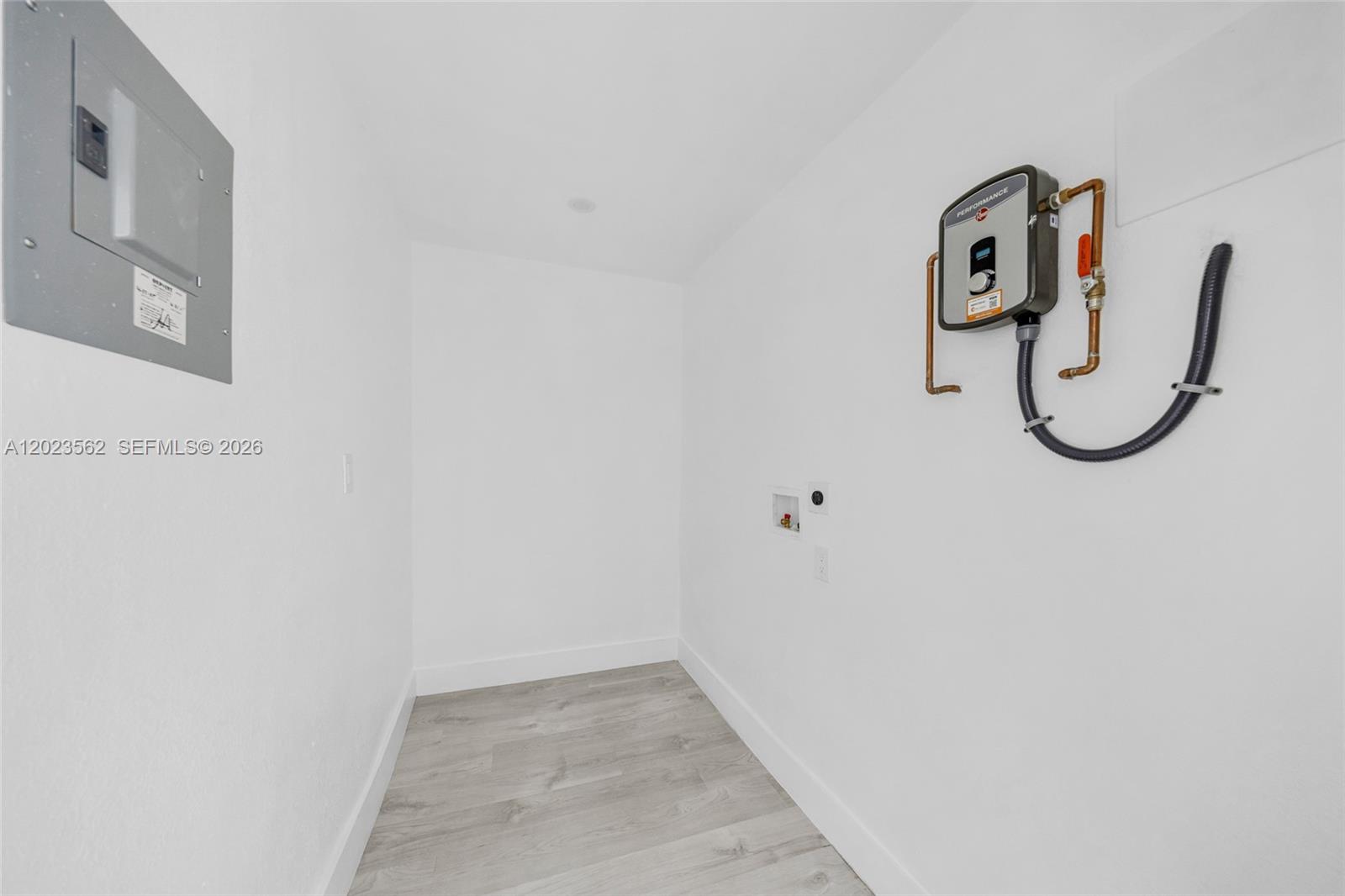 Property photo # 9