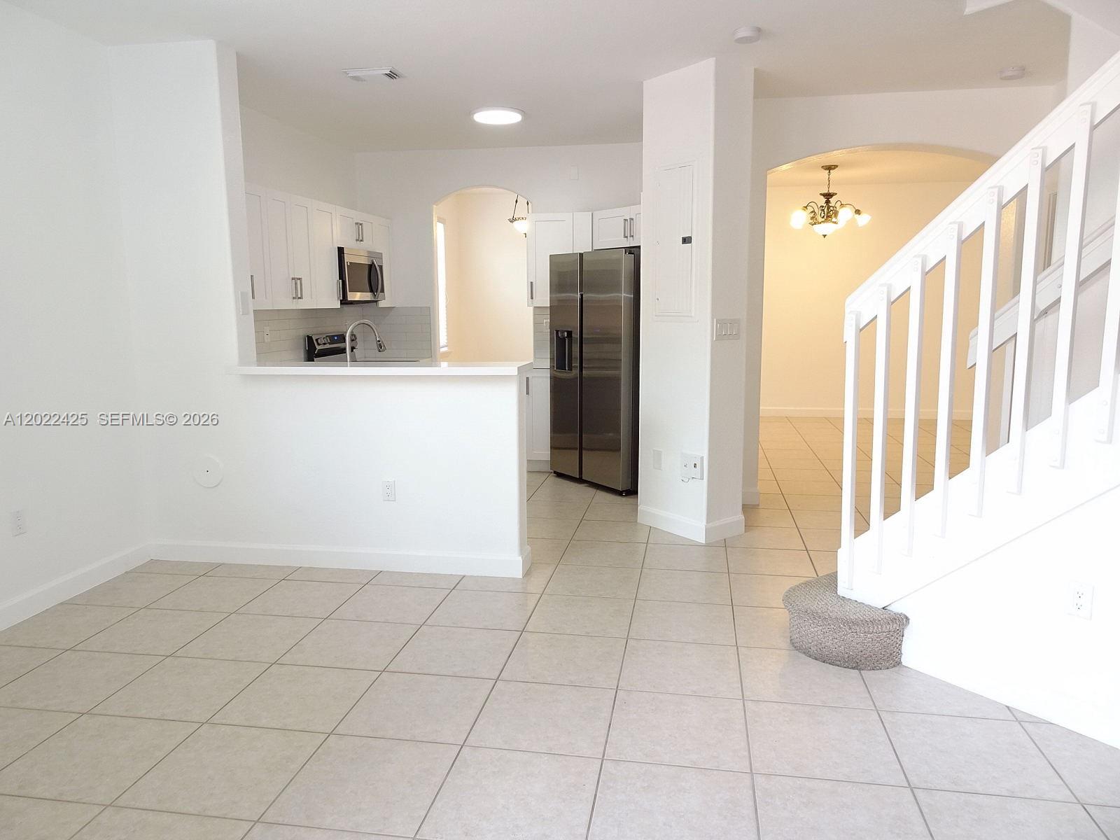 Property photo # 4