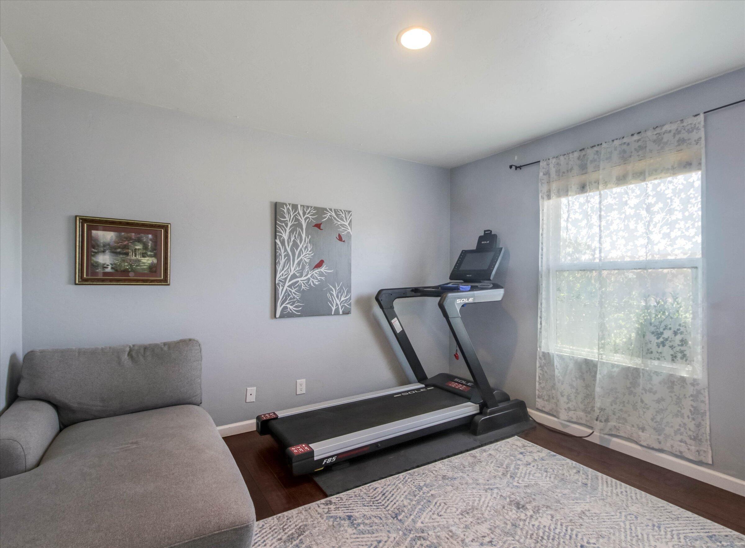 Photo 16 — 5115 Vicksburg Drive NW