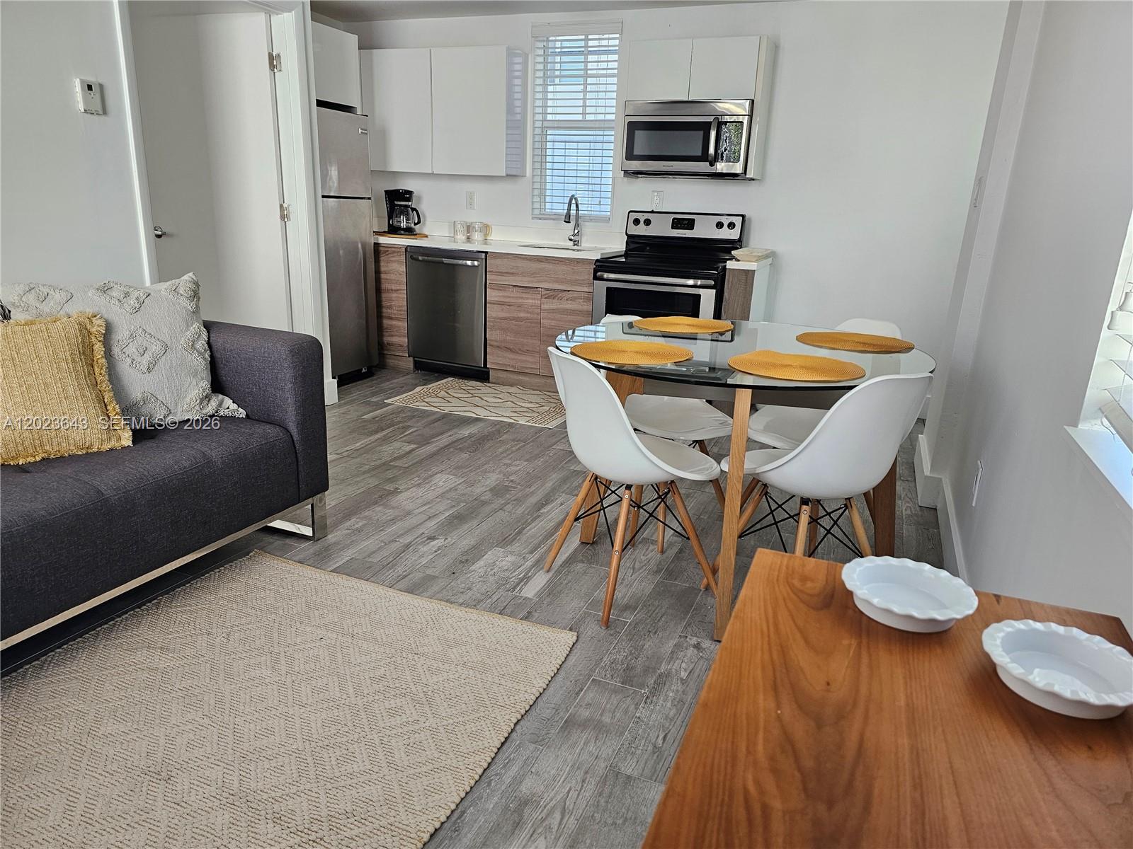 Property photo # 0