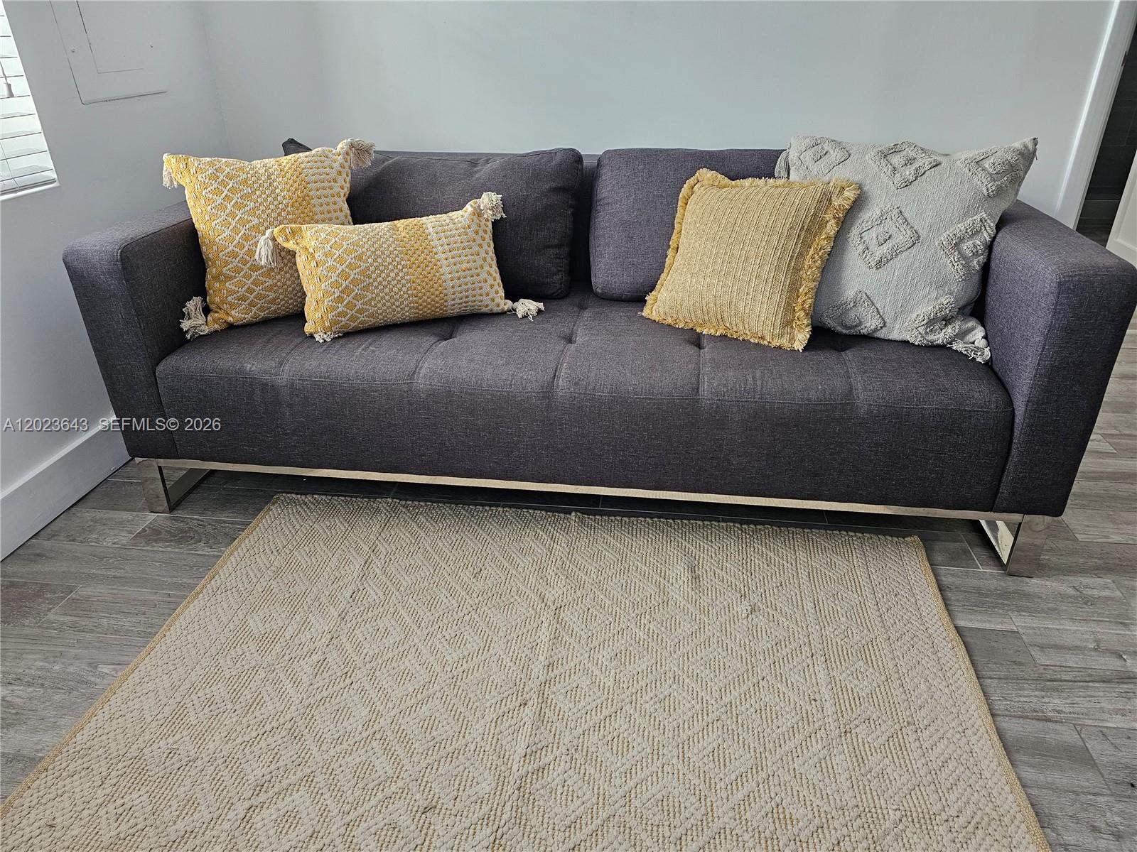 Property photo # 9